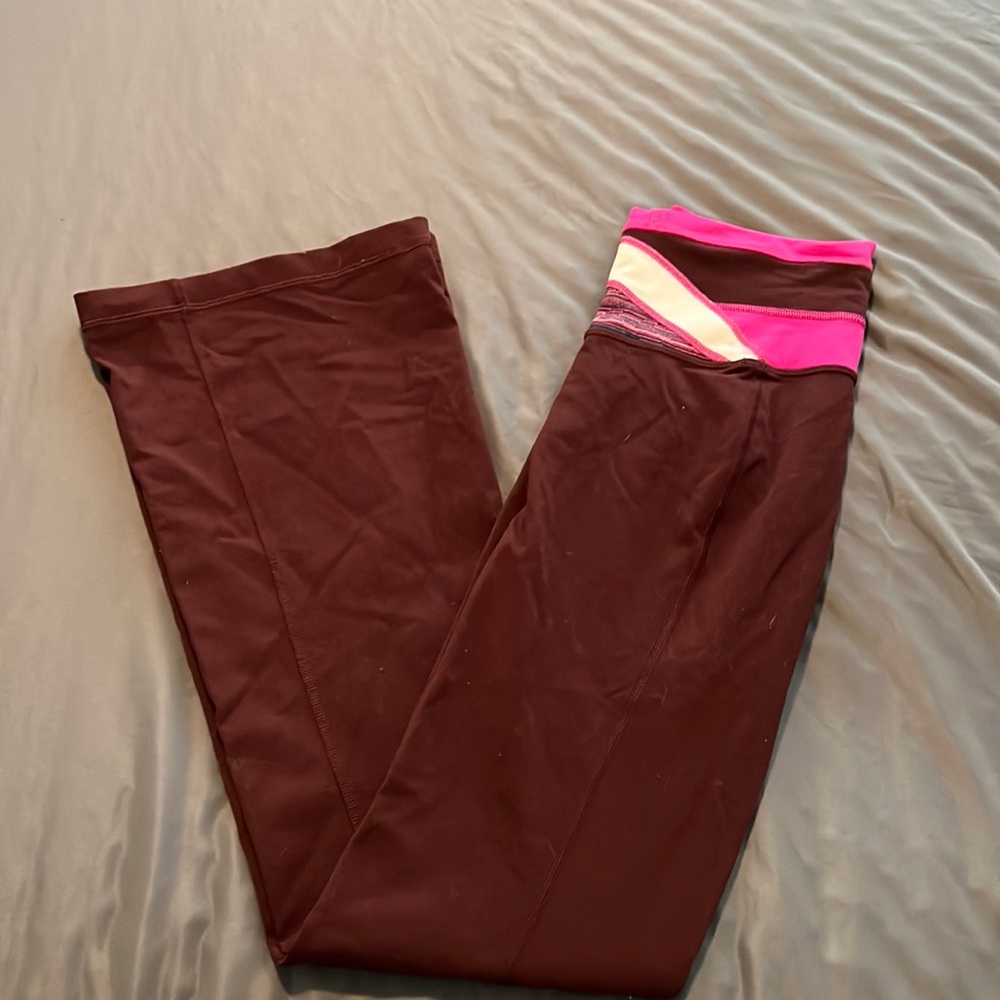 Lulu lemon yoga pants